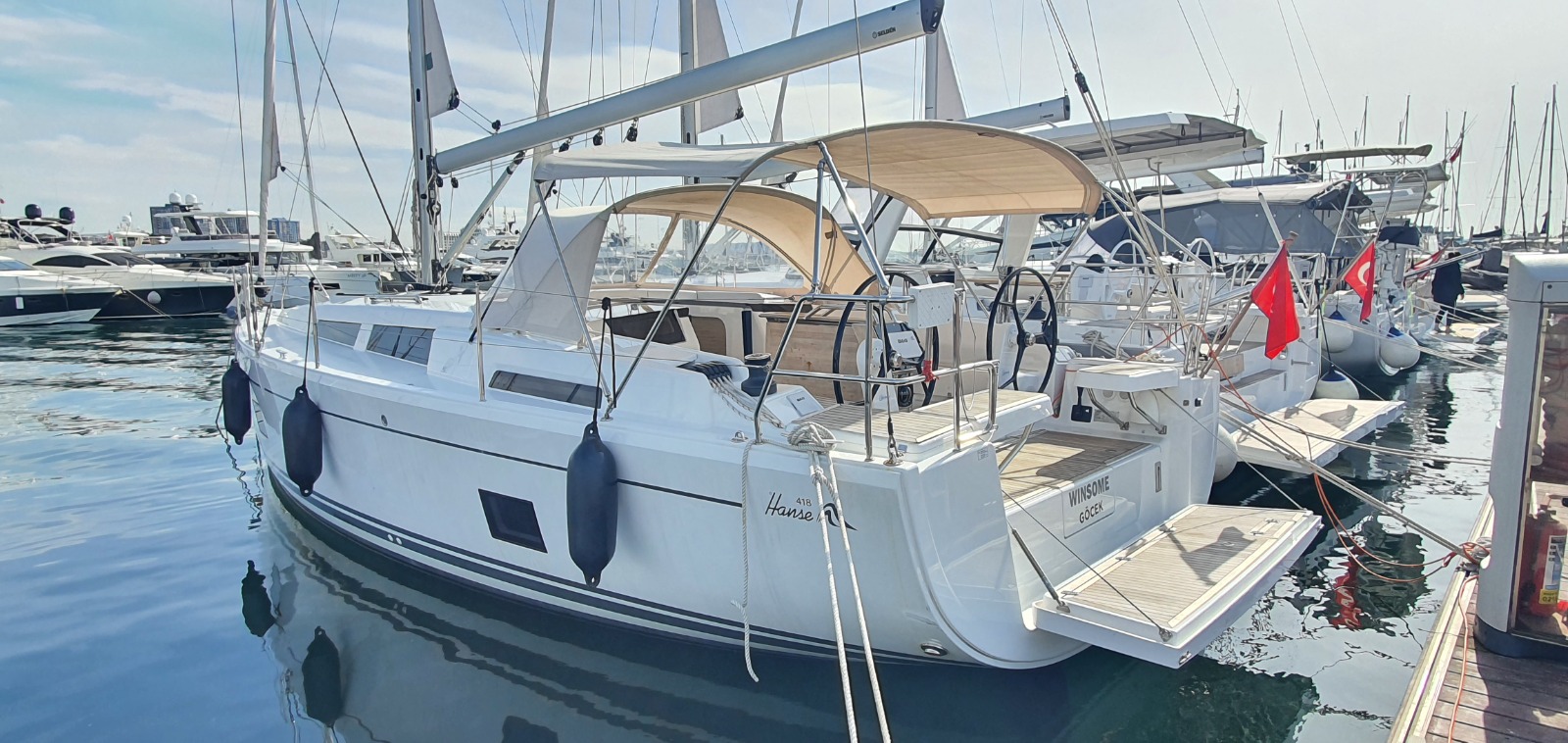 Hanse 418