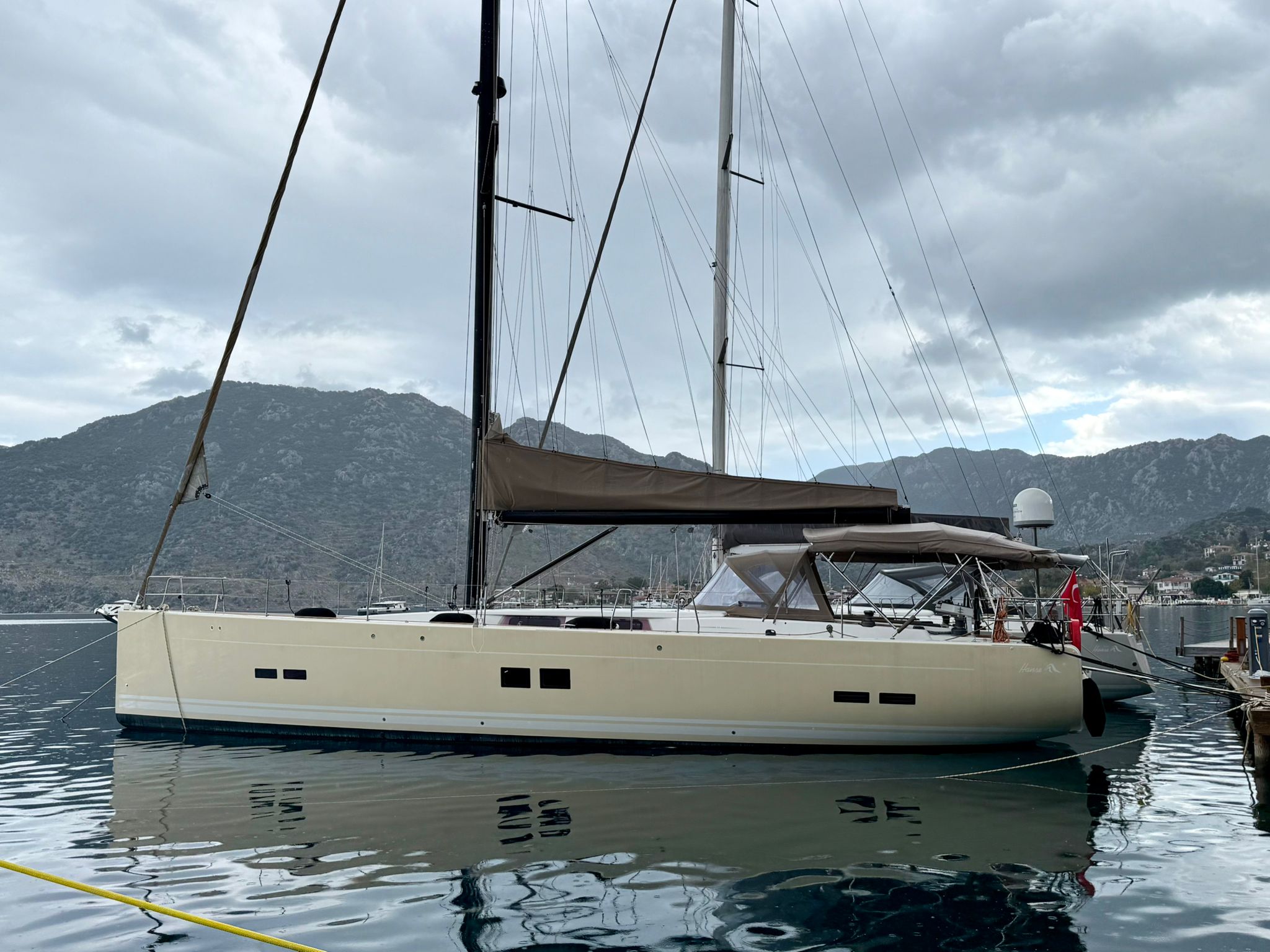 Hanse 575