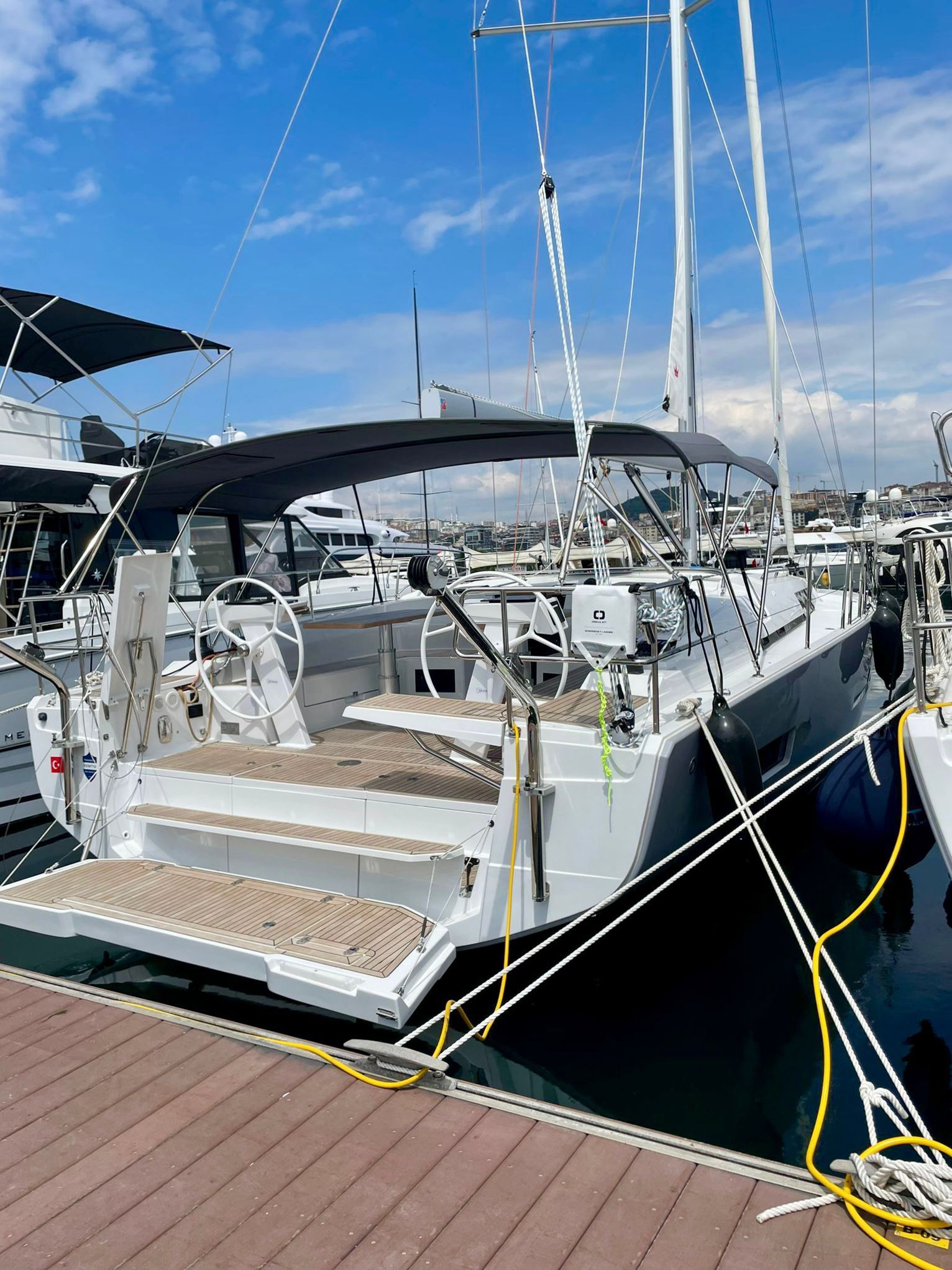 Hanse 410