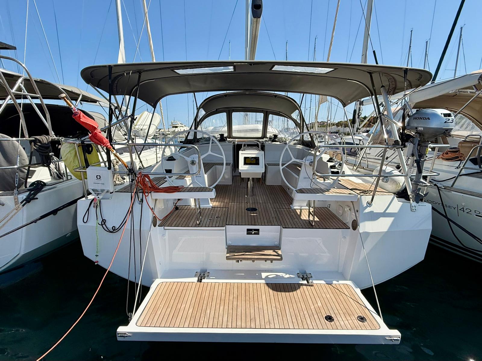 Bavaria C 42