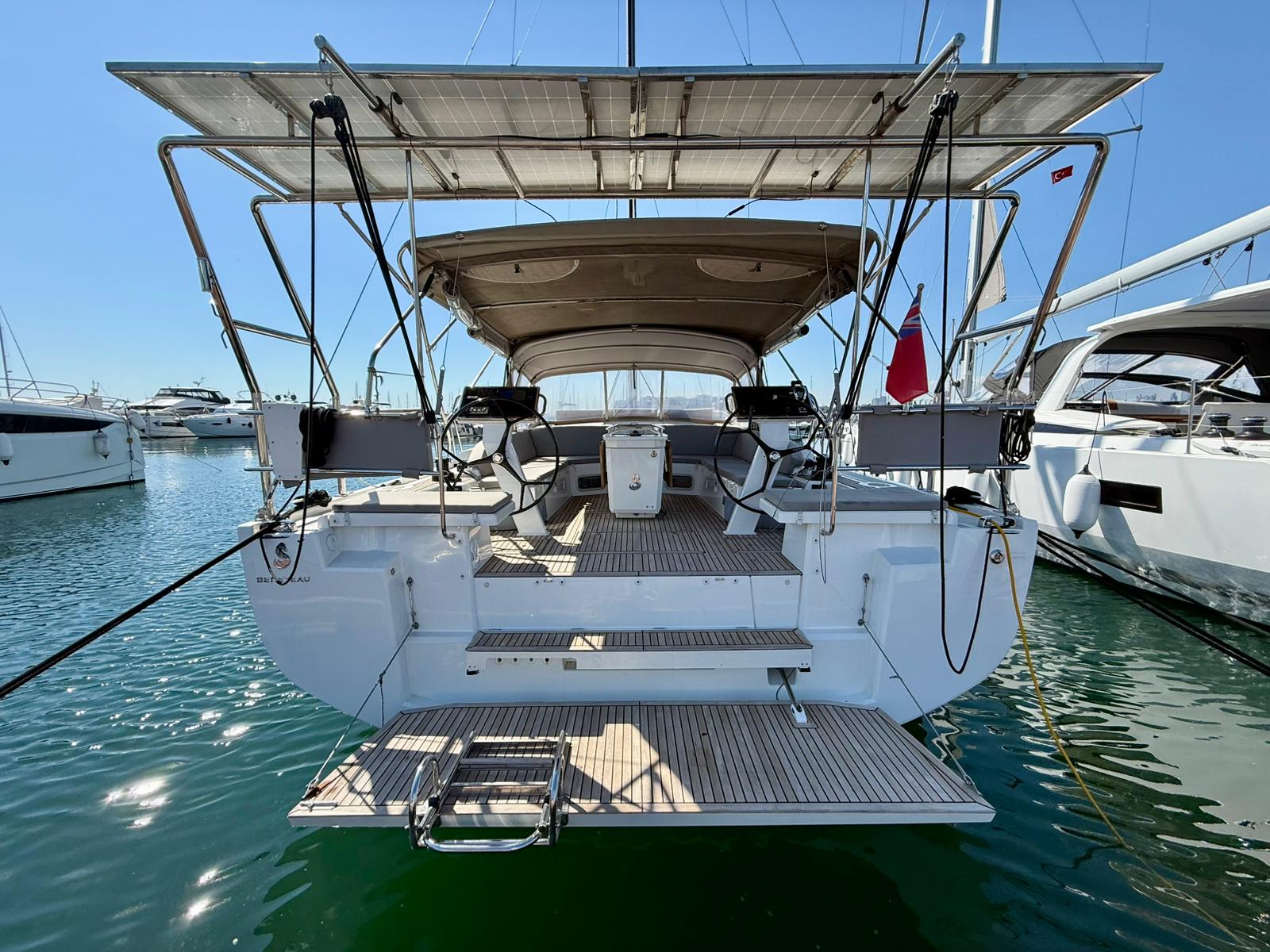 Beneteau Oceanis 51.1