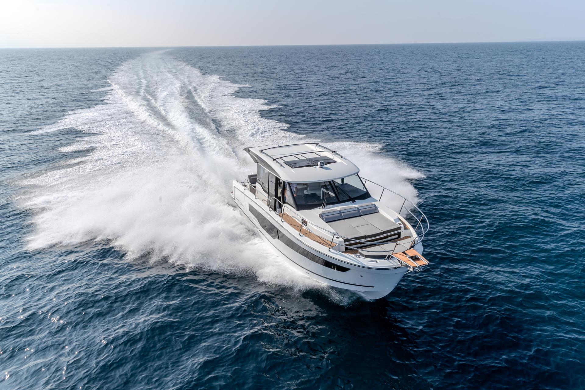 Jeanneau Merry Fisher 1095 Coupe Serie 2
